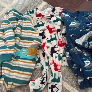 3 sets fleece pajamas for holidays 18 months